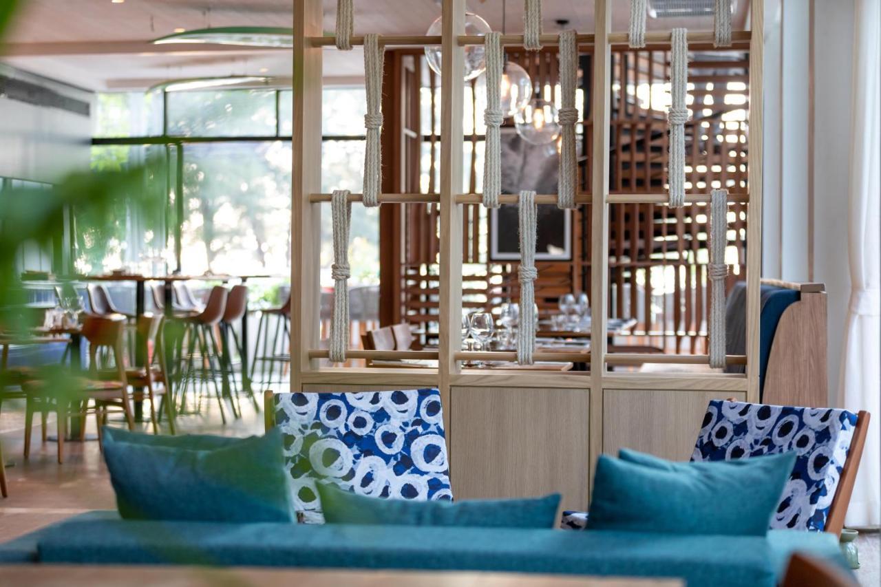 Outrigger Surin Beach Resort - Sha Extra Plus エクステリア 写真 The restaurant