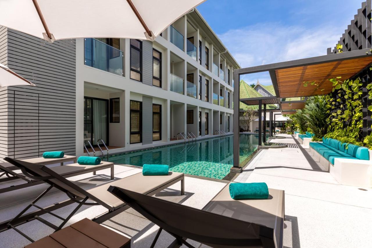 Outrigger Surin Beach Resort - Sha Extra Plus エクステリア 写真 The swimming pool at the hotel